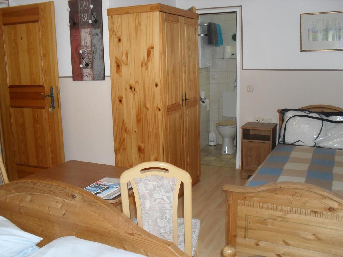 Dowis-Hof Apartment Сион-Зеебрук Екстериор снимка